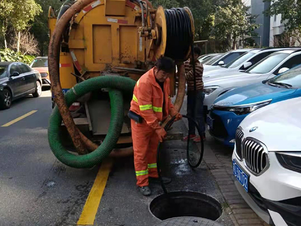 城关排污管道清淤